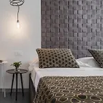 Πανσιόν Slo Design House 4*
