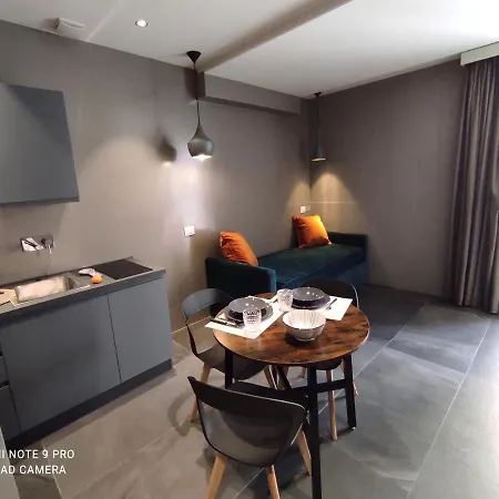 Slo Design House 招待所