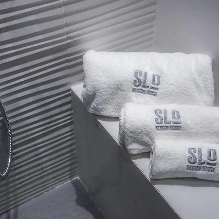 Slo Design House 招待所