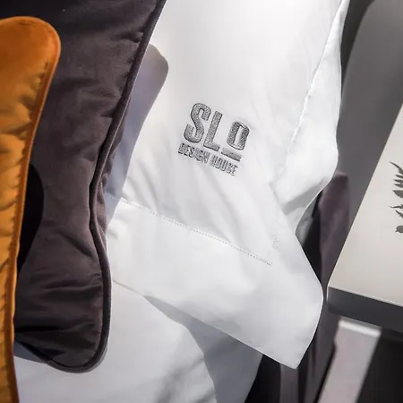 招待所 Slo Design House
